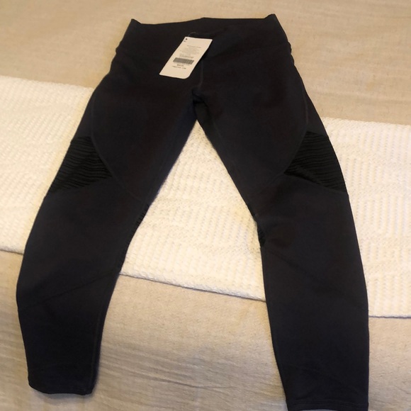Fabletics Compression Pants - Picture 1 of 2